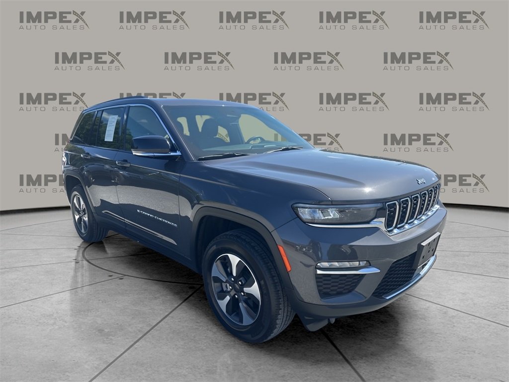 2024 Jeep Cherokee Limited 4xe photo 5