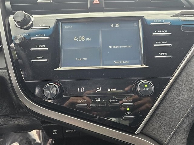 2018 Toyota Camry SE photo 28