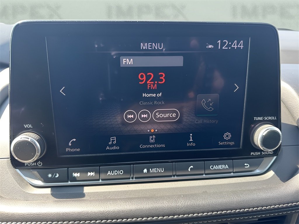 2024 Nissan Rogue SV photo 17