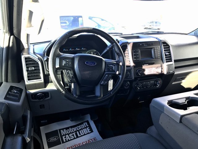 2016 Ford F-150 XLT photo 3