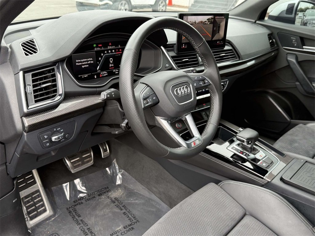 2022 Audi SQ5 Premium Plus photo 2