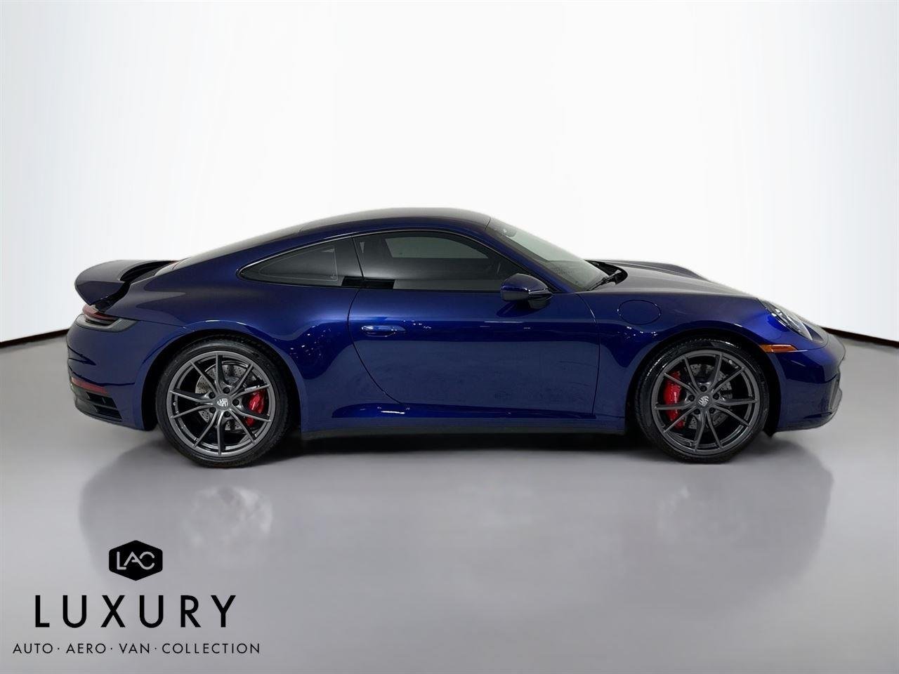 2022 Porsche 911 Sport Classic photo 3