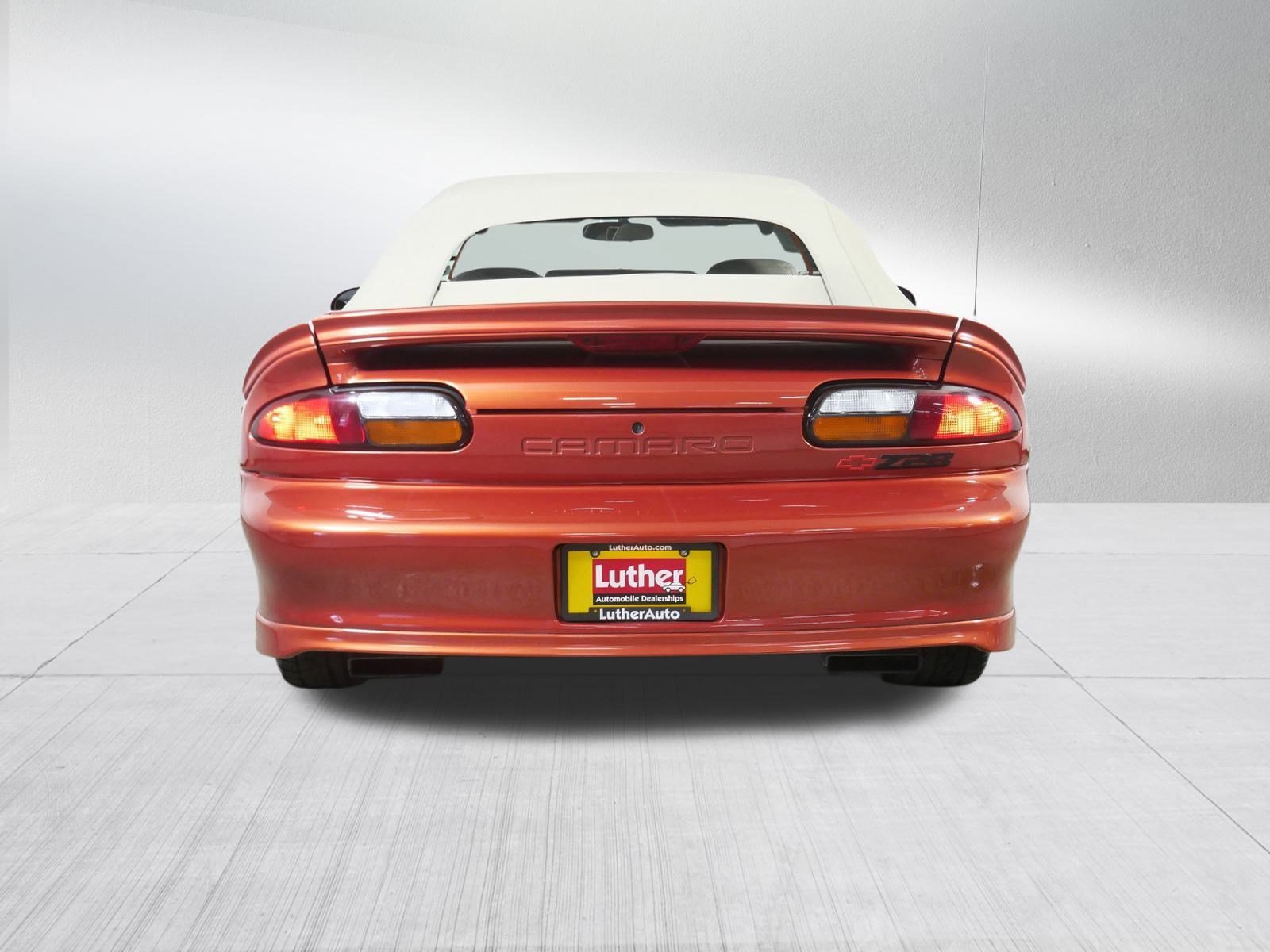 2002 Chevrolet Camaro Sport Coupe photo 6