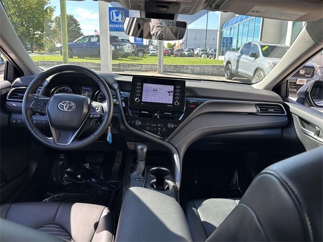 2023 Toyota Camry SE photo 16