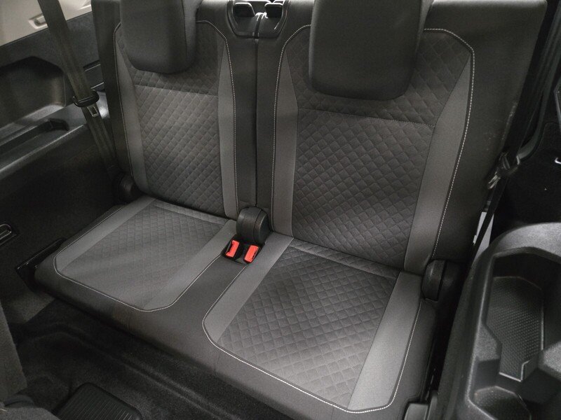 2021 Volkswagen Tiguan S photo 8