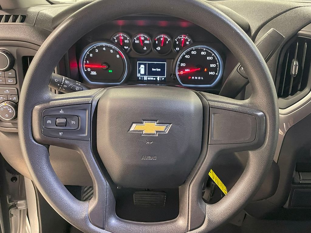 2021 Chevrolet Silverado 1500 Custom photo 25