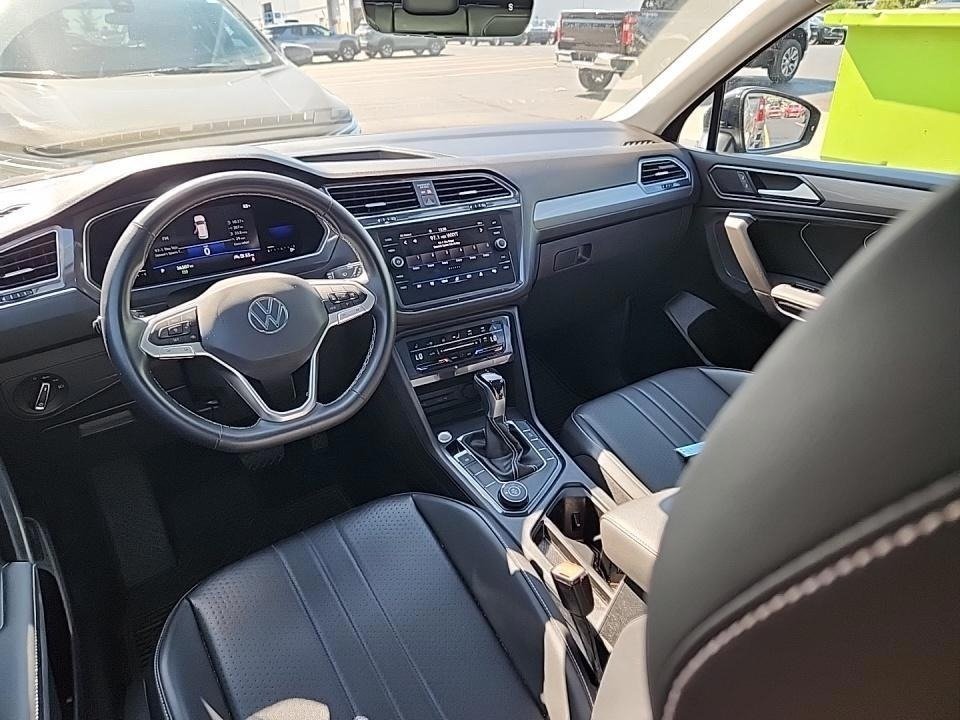 2022 Volkswagen Tiguan SE photo 4