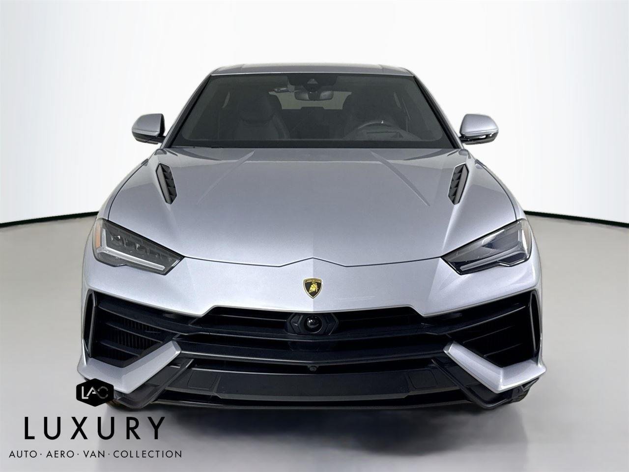 2024 Lamborghini Urus S photo 9
