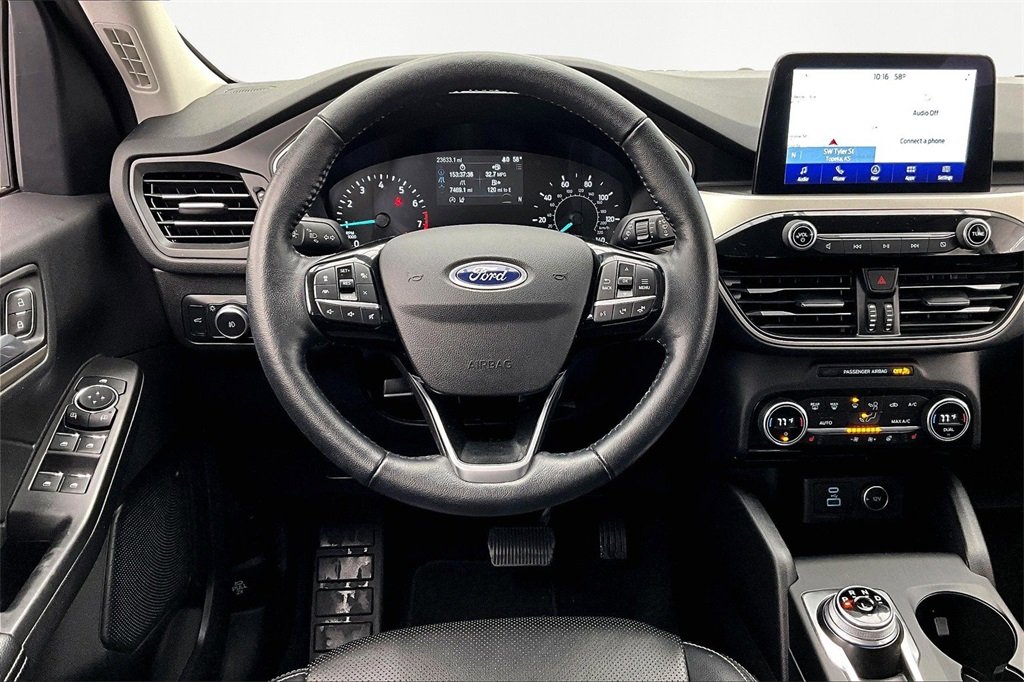 2021 Ford Escape SEL photo 4