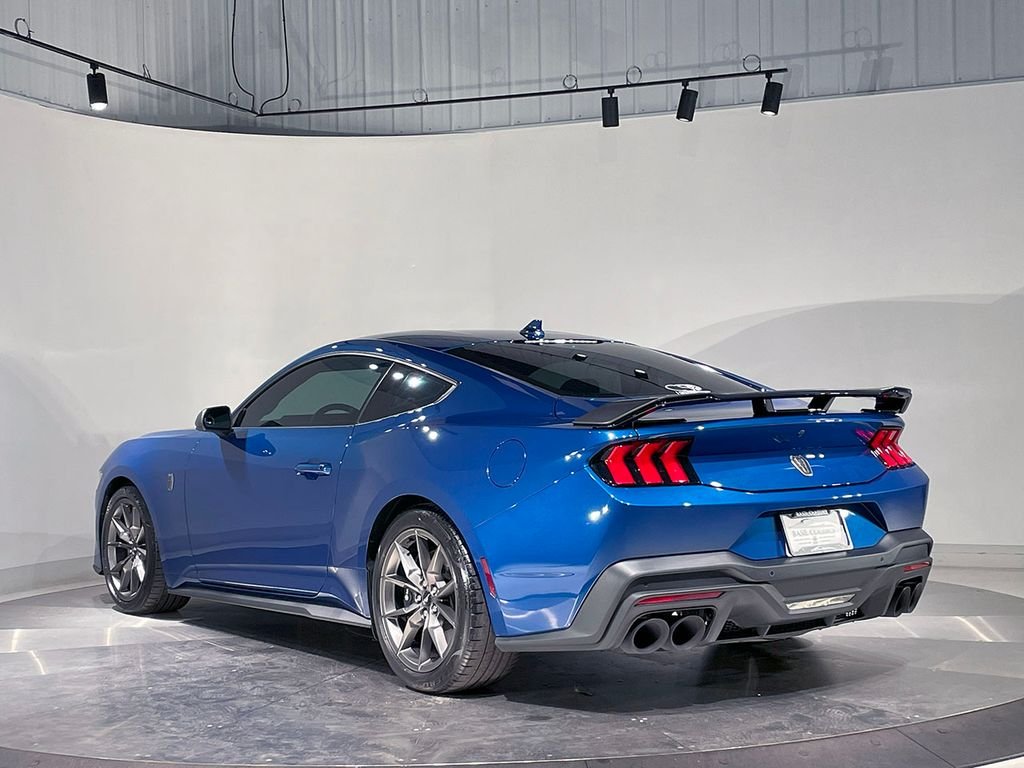 2024 Ford Mustang Dark Horse photo 9