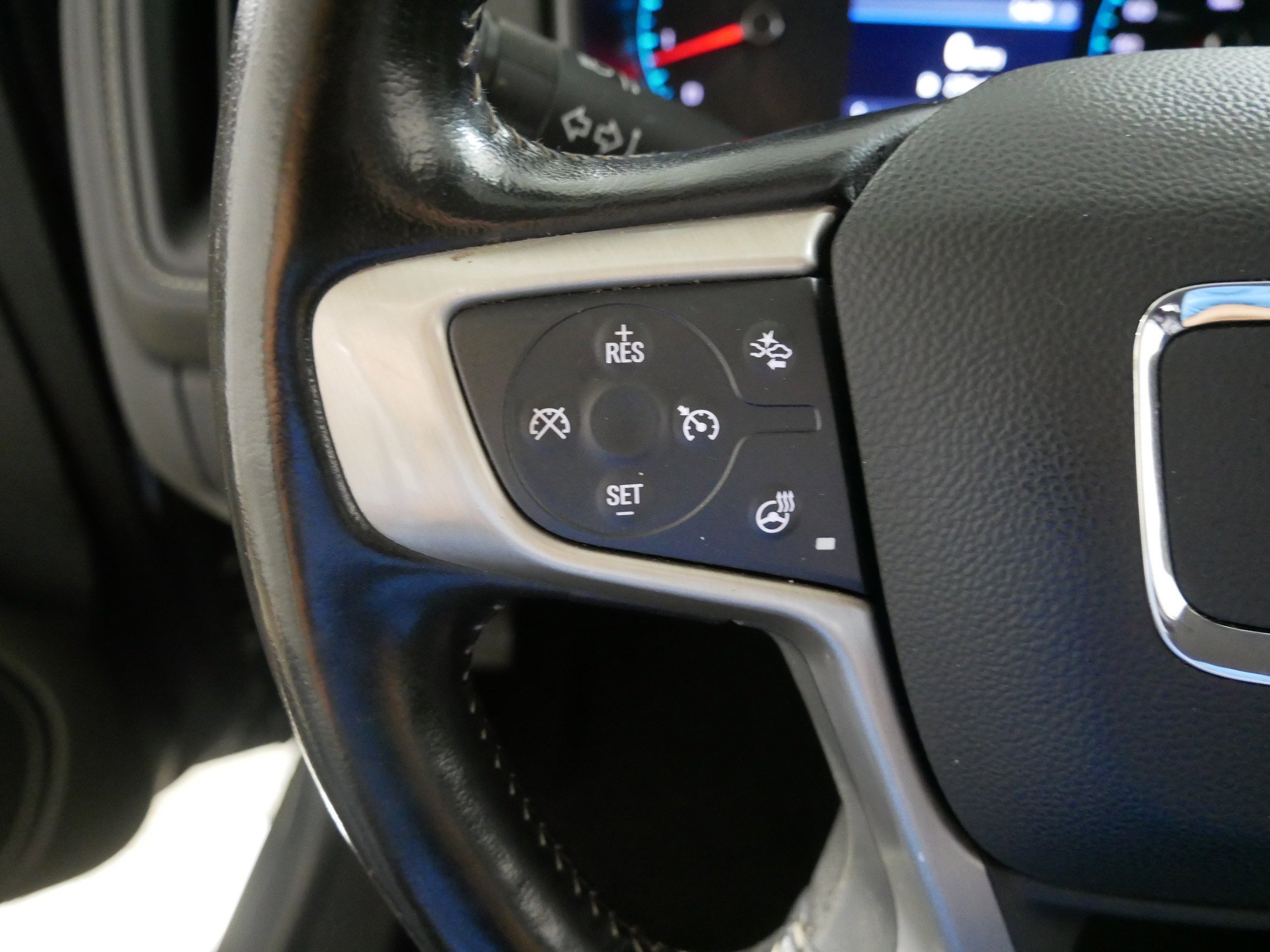 2021 Gmc Canyon Denali photo 25