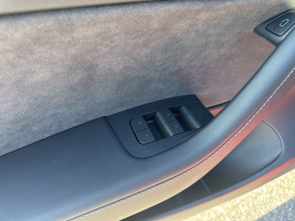 2023 Tesla Model 3 photo 23