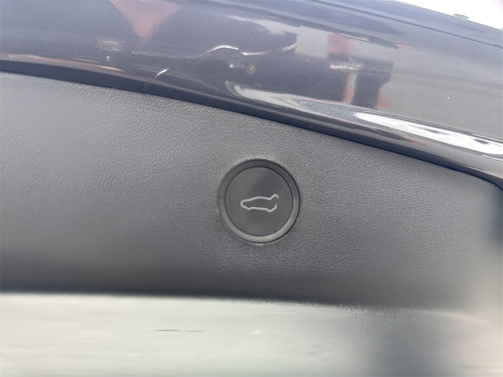 2023 Tesla Model 3 photo 29
