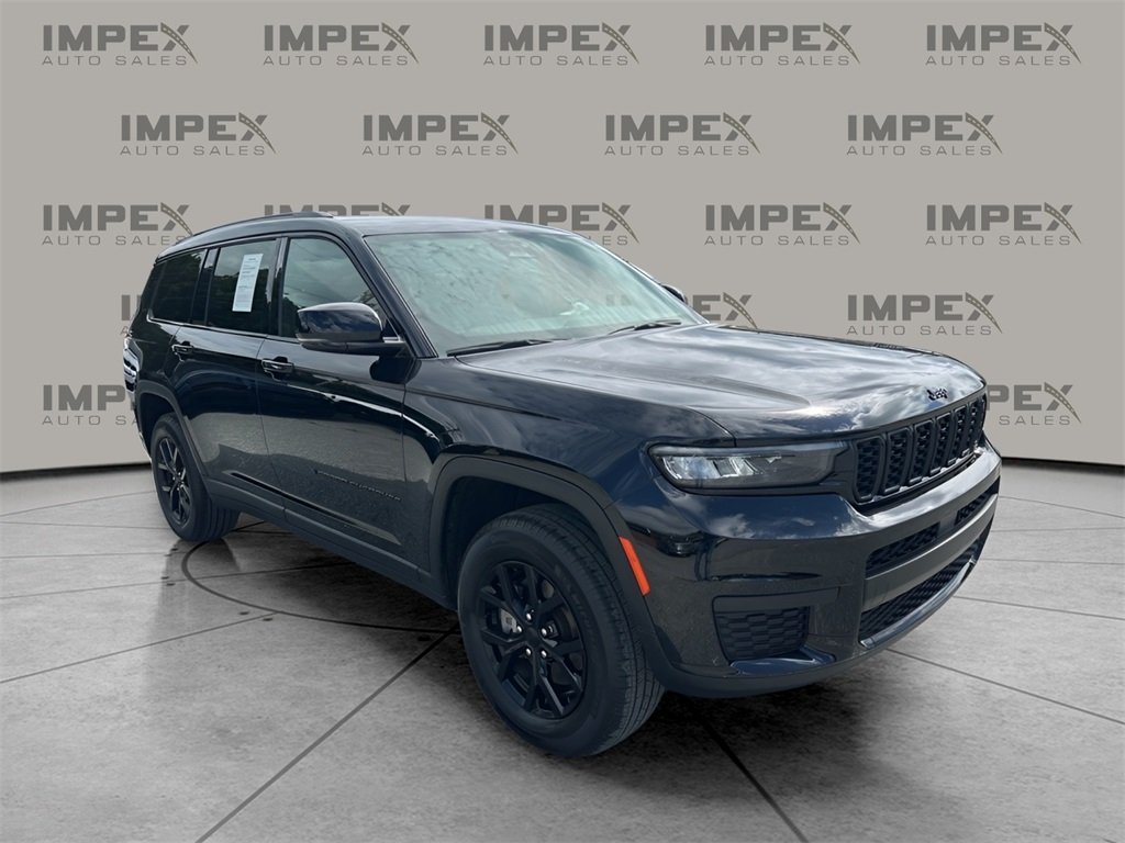 2024 Jeep Grand Cherokee Altitude photo 6