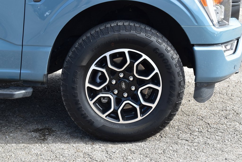 2023 Ford F-150 XLT photo 4