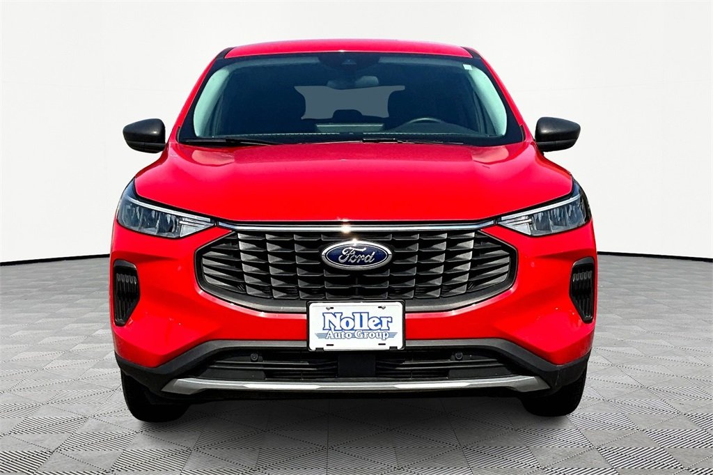 2024 Ford Escape Active photo 2