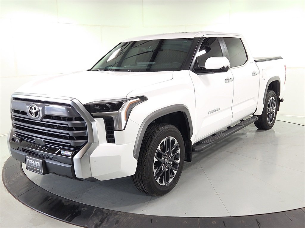 2025 Toyota Tundra Limited photo 4