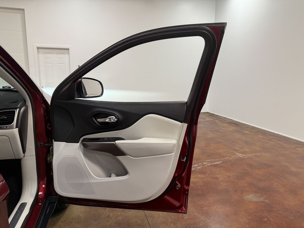 2021 Jeep Cherokee Limited photo 55