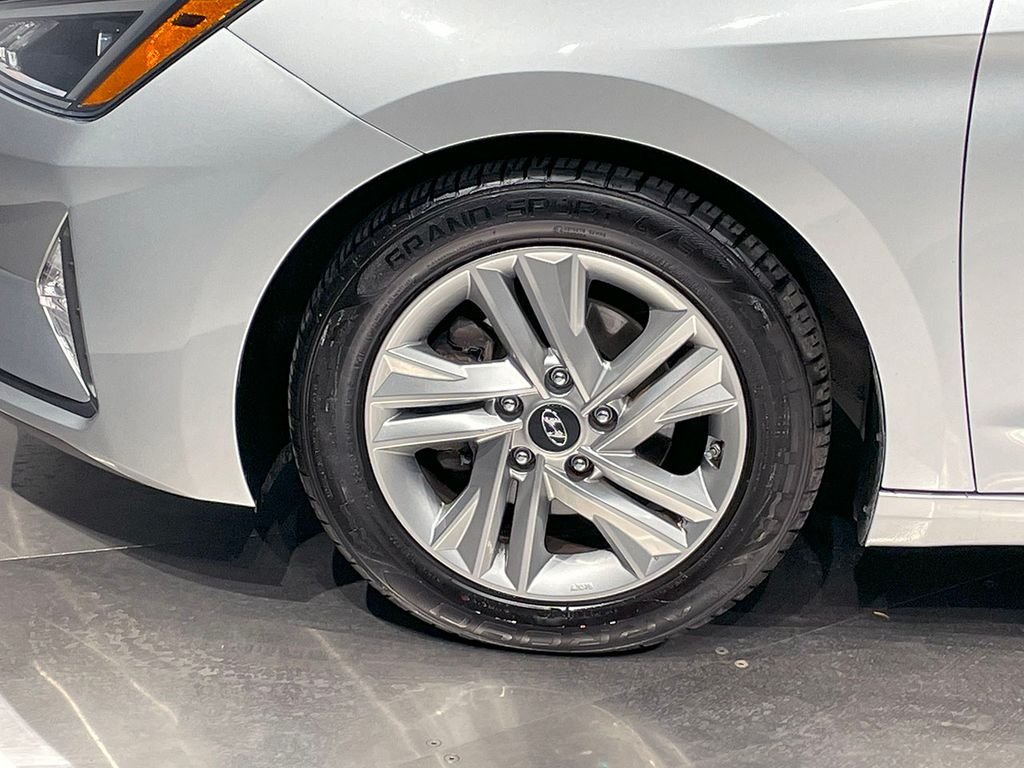 2020 Hyundai Elantra Value Edition photo 30
