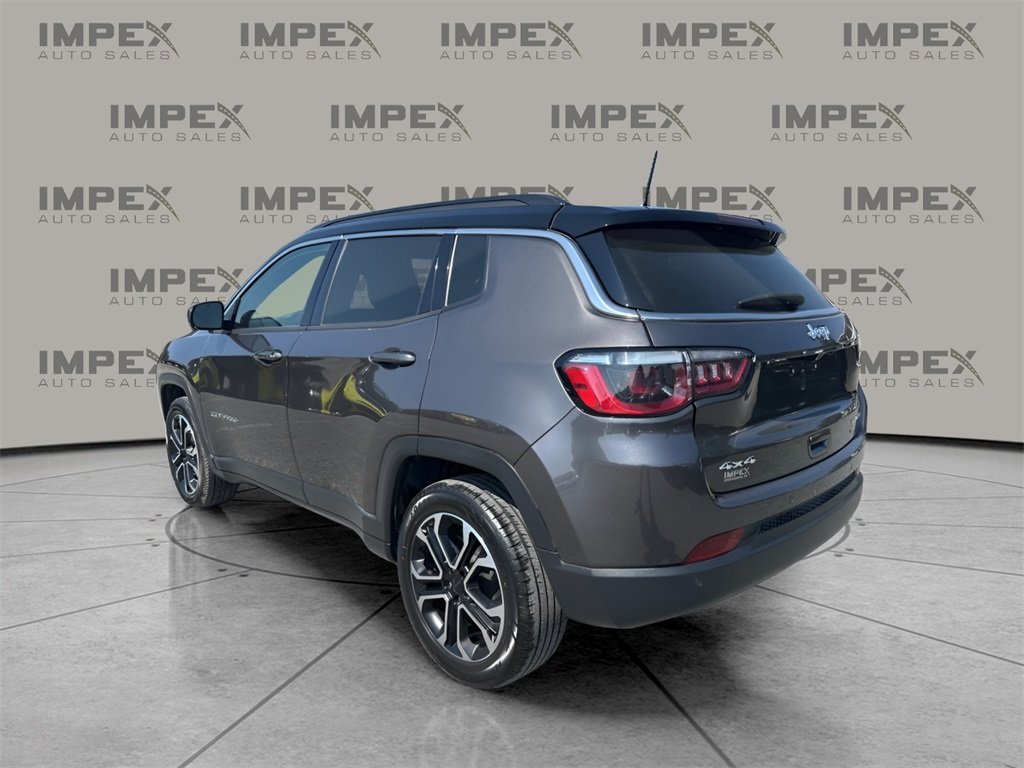 2024 Jeep Compass Limited photo 3