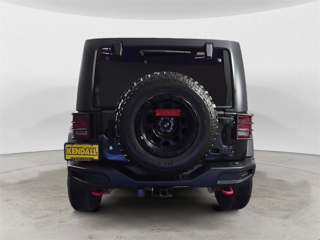 2017 Jeep Wrangler Unlimited Rubicon Recon photo 4