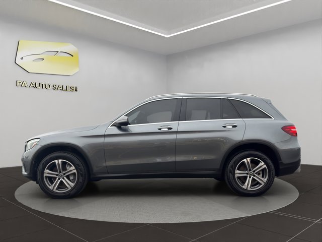 2019 Mercedes Benz GLC 300 4MATIC photo 4