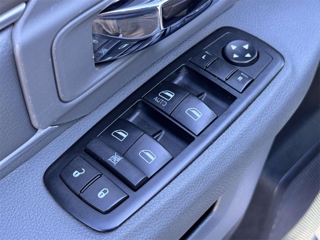 2015 Ram 1500 Big Horn photo 25