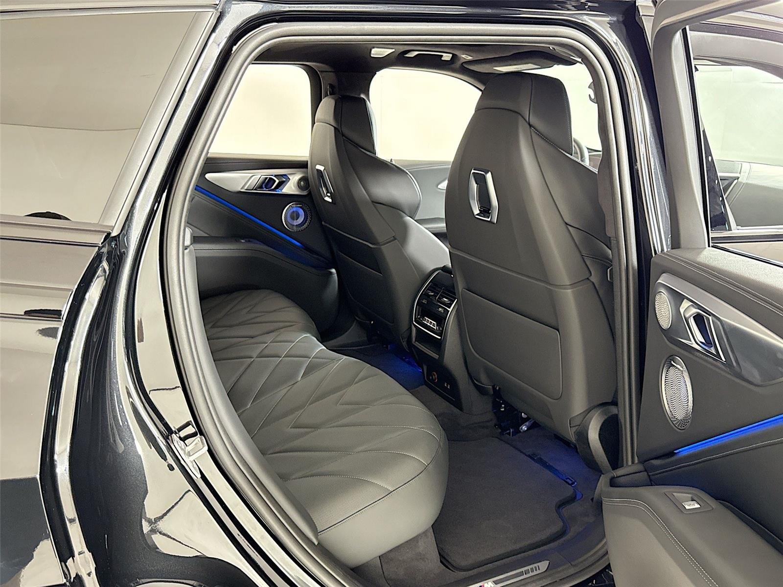 2025 Bmw XM photo 21