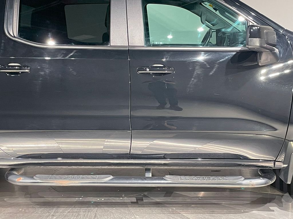 2021 Chevrolet Silverado 1500 RST photo 9