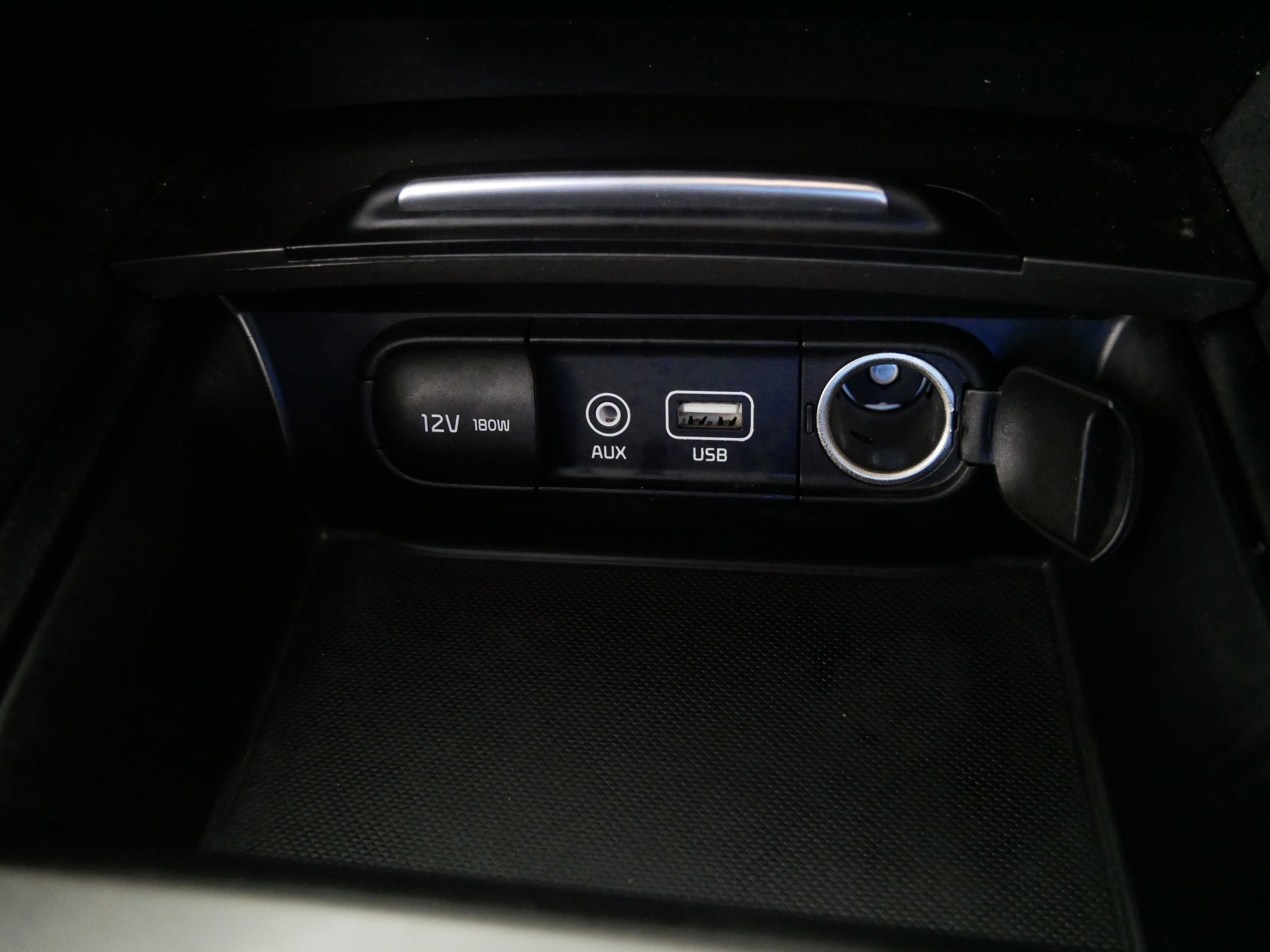 2020 Kia Optima S photo 28