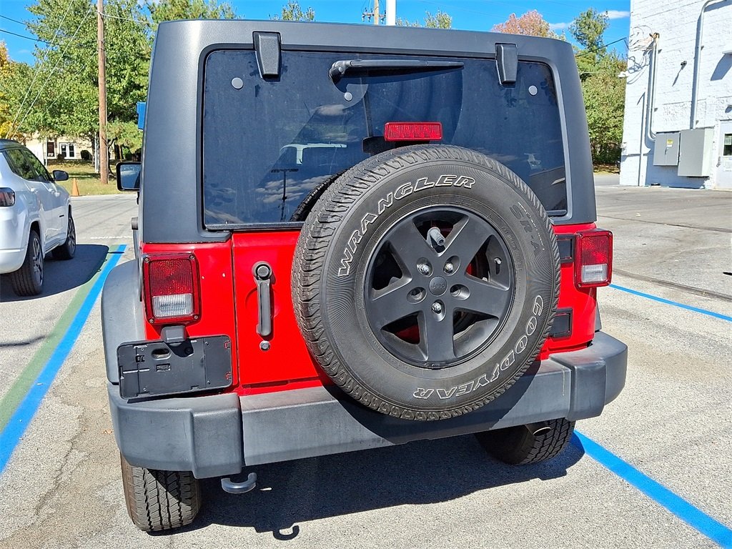 2017 Jeep Wrangler Unlimited Sport photo 4