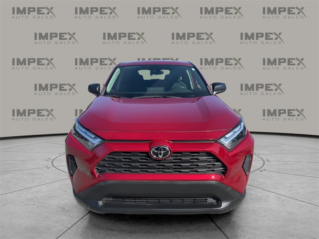 2023 Toyota RAV4 LE photo 8