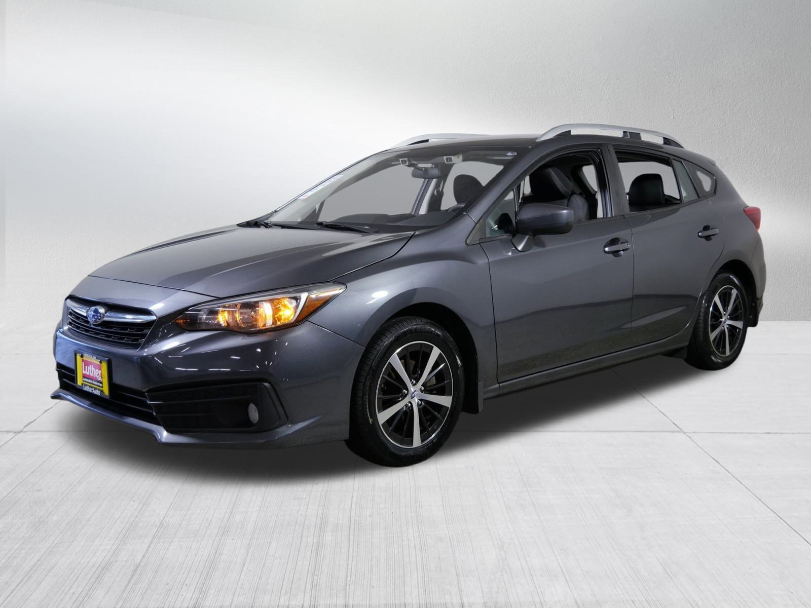 2021 Subaru Impreza Premium photo 3