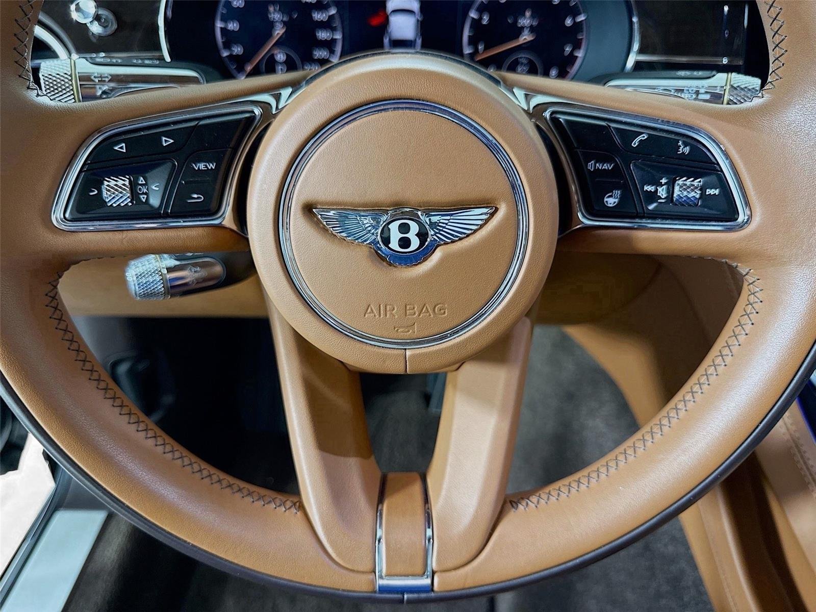 2022 Bentley Continental GT V8 photo 14