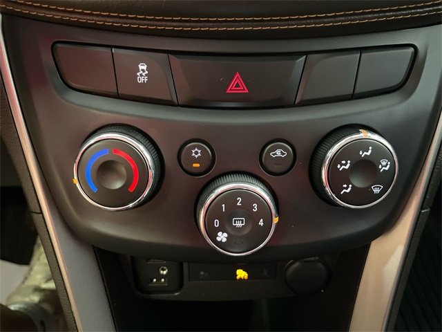 2017 Chevrolet Trax LT photo 18