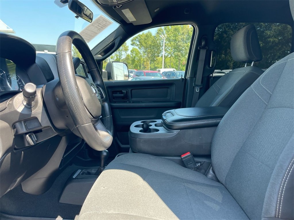 2022 Ram 2500 Tradesman photo 9