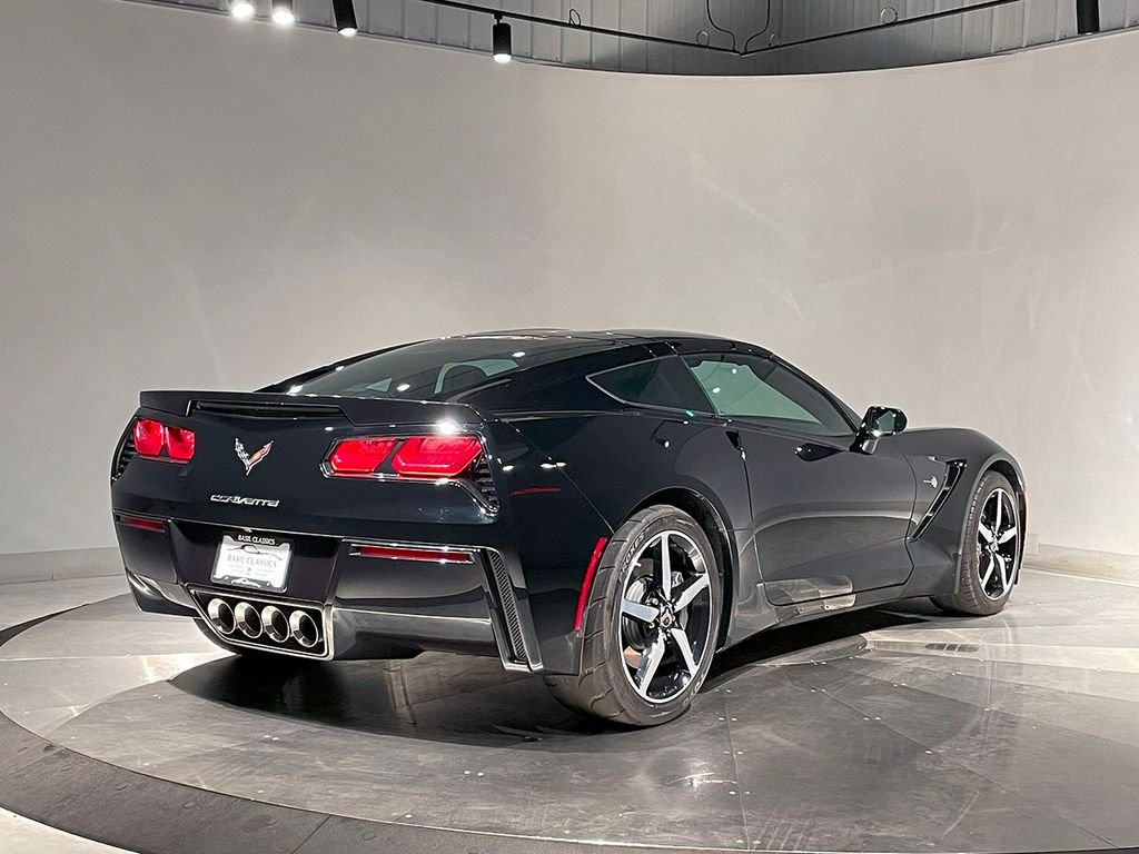 2015 Chevrolet Corvette Stingray 2LT photo 5