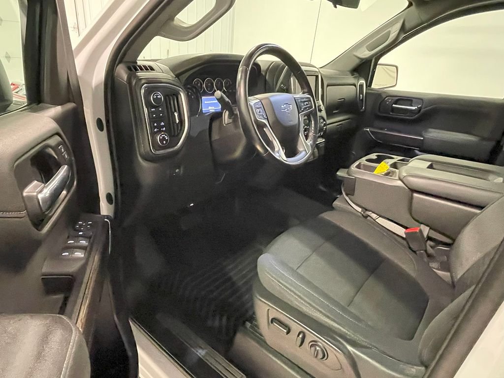 2020 Chevrolet Silverado 1500 RST photo 13