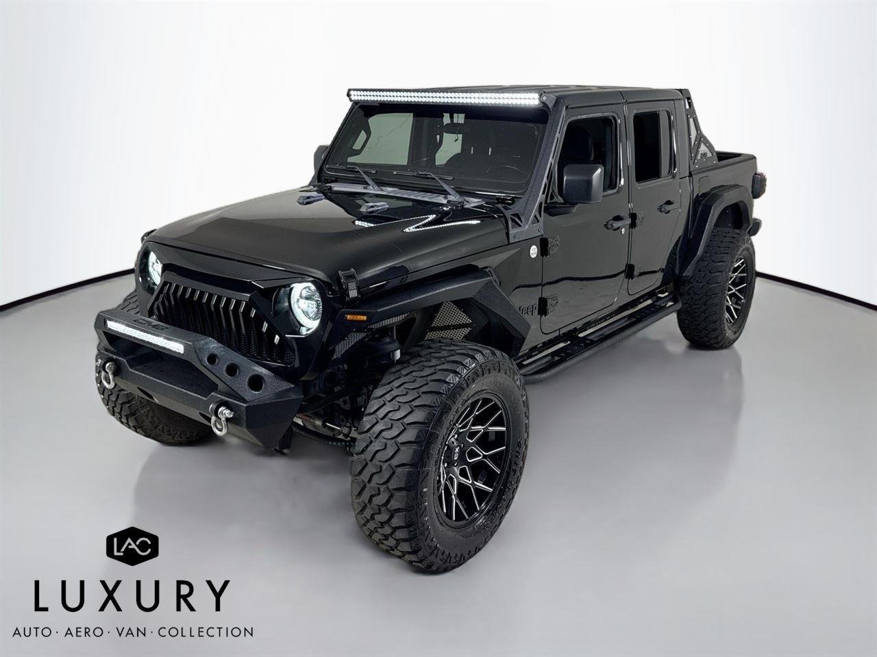 2020 Jeep Gladiator Sport S photo 2