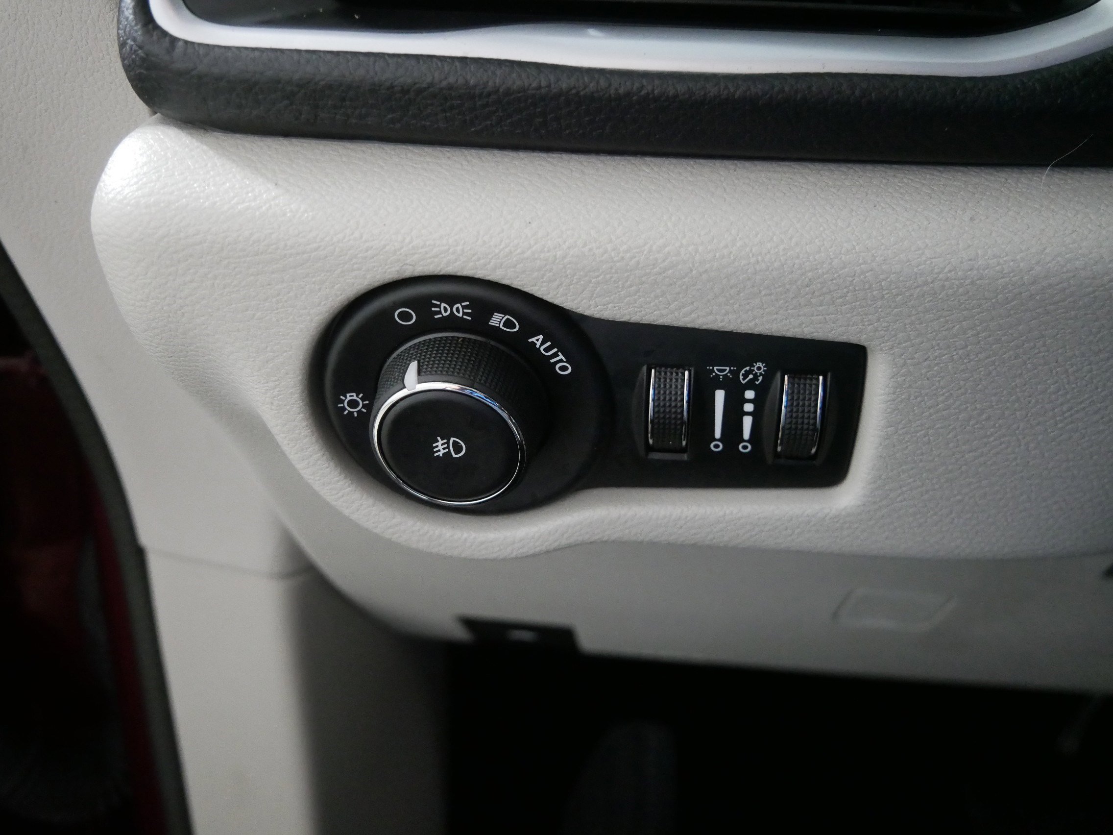 2018 Chrysler Pacifica Limited photo 26