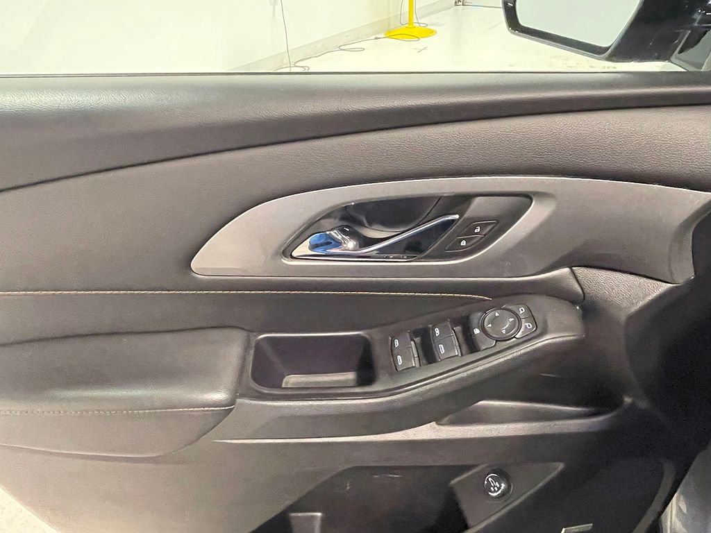 2020 Chevrolet Traverse RS photo 14