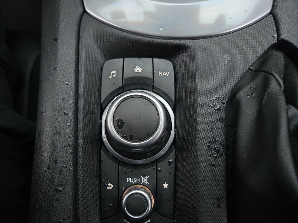 2021 Mazda MX-5 Miata RF Miata Grand Touring photo 22