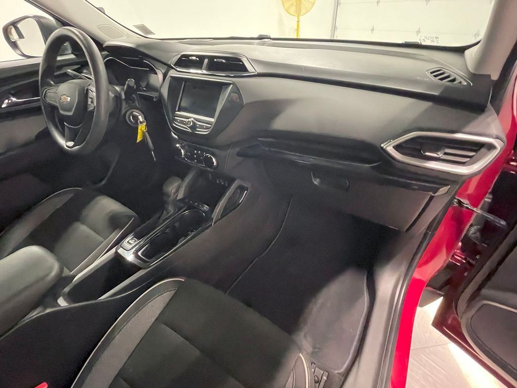 2021 Chevrolet Trailblazer LS photo 19
