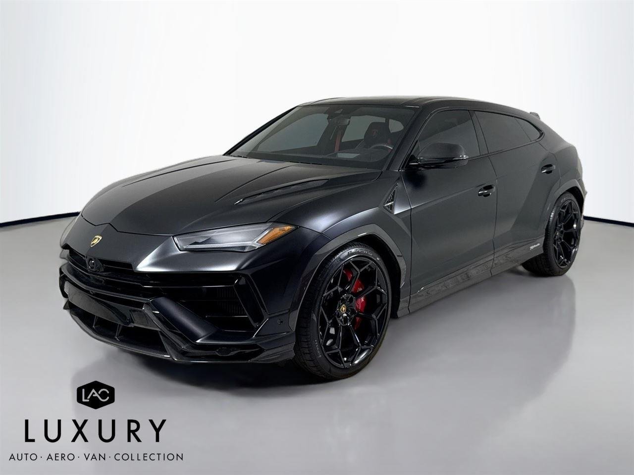 2023 Lamborghini Urus Performante photo 8