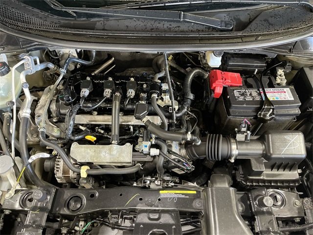 2023 Nissan Versa 1.6 SV photo 24