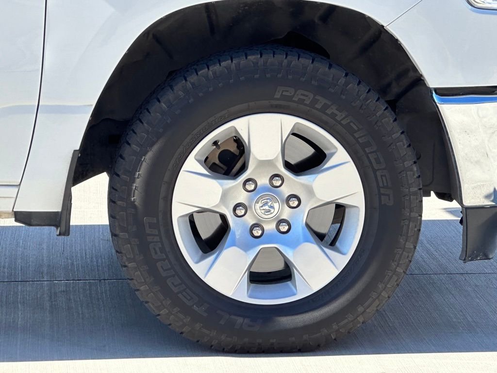 2019 Ram 1500 Big Horn Lone Star photo 4