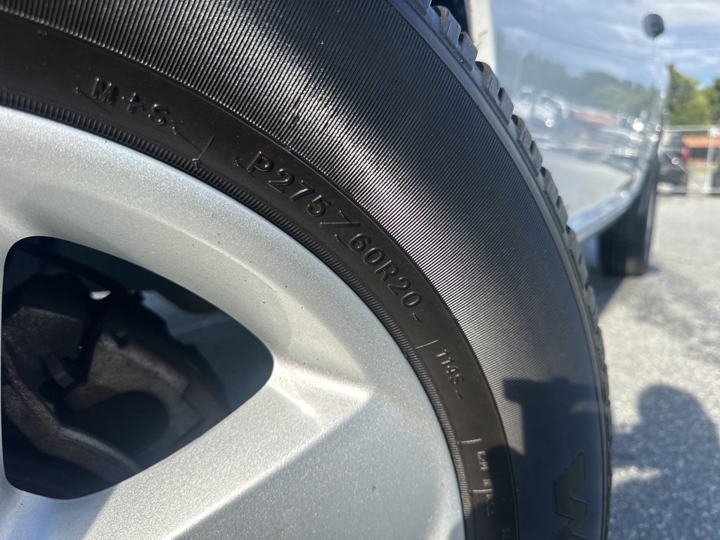2024 Ram 1500 Classic SLT photo 25