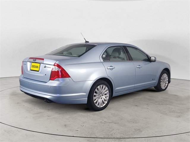 2010 Ford Fusion Hybrid photo 2