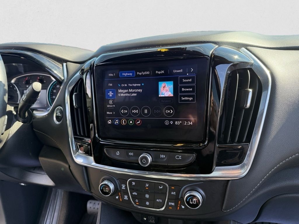 2023 Chevrolet Traverse Leather photo 9