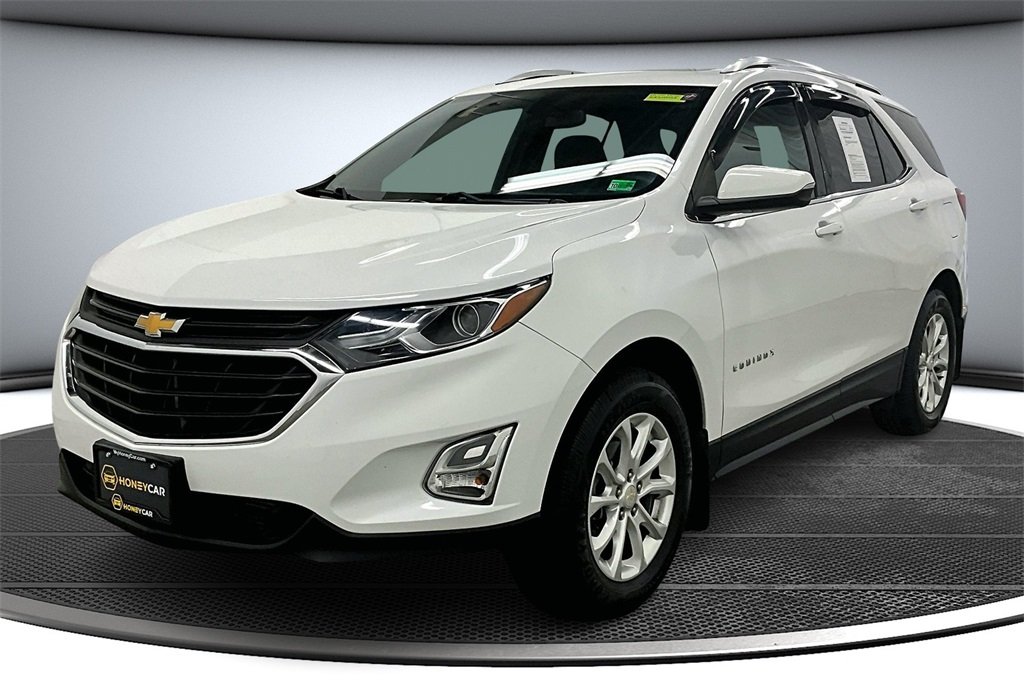 2018 Chevrolet Equinox LT photo 3